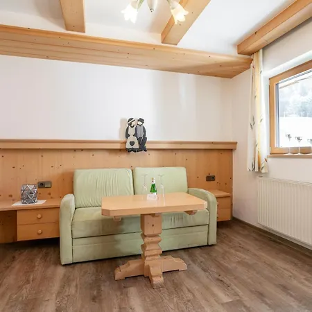 Marchfeld 2 * 빌트슈나우