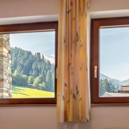 Marchfeld 2 * 빌트슈나우